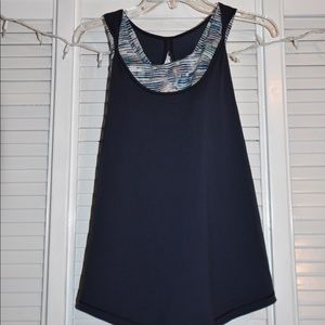 Lululemon tank top